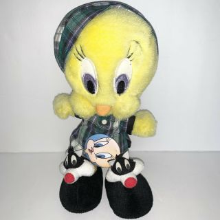 Tweety Bird 9 " Plush 1997 Warner Brothers Store Sylvester Slippers Tweety Button