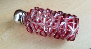 ANTIQUE PERFUME SCENT BOTTLE SOLID SILVER CRANBERRY GLASS OVERLAY STOPPER C1880 3