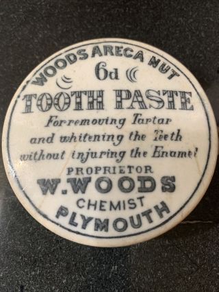 Antique W Woods Chemist Areca Nut Tooth Paste Pot