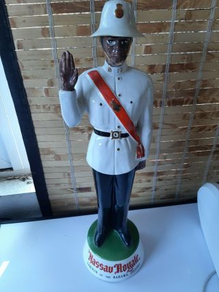 Nassau Royale Liqueur Made In Italy Bahamas Police Statue Coronetti - Empty 18 "