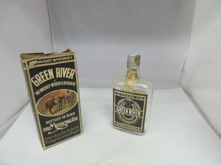 Vintage Advertising Empty Green River Medicinal Whiskey Bottle Org Box M - 786