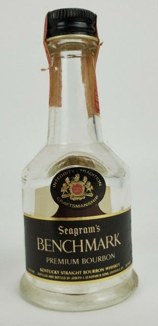 Seagrams Whiskey Mini Bottle Rare Label Misprint Japanese Import Us Tax Stamp