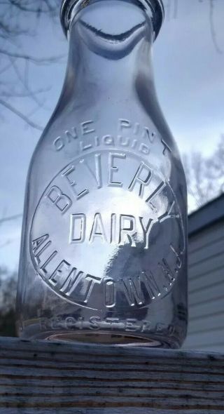 Trep Beverly Dairy Farm Allentown Jersey Nj Half Pint Glass Milk Bottle