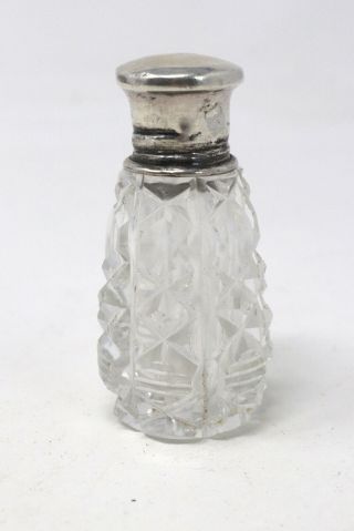 A Lovely Antique Victorian Solid Silver 925 Topped Cut Glass Scent Bottle 30780