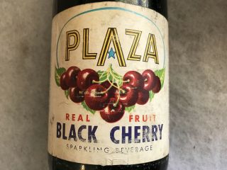 1960 Plaza Beverage Co.  Vintage Black Cherry Paper Label Full Quart Bottle 2