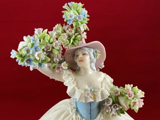 Exquisite Very Rare Vintage Luigi Fabris Lace Figurine Woman with Blooming Tree. 2