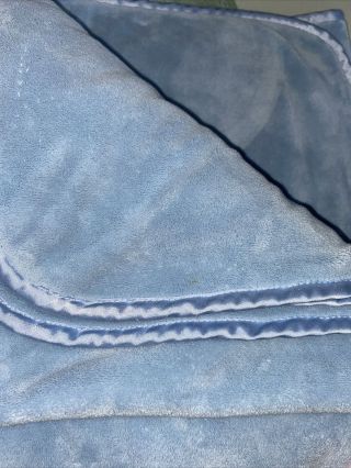 Rare Brookstone Nap Throw Travel Blanket 60” By 38”baby Blue Satin Trim