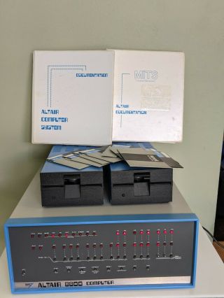Vtg.  Rare Altair 8800 Computer,  2 Floppy Drives,  Documentation,  Computer History
