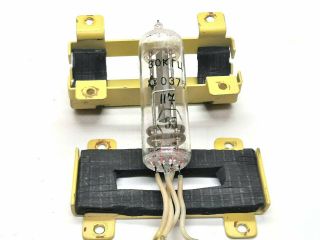 30 Khz Vintage Glass Quartz Resonator Crystal Resonator Very Rare