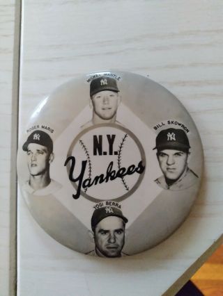 Mantle,  Maris,  Berra,  Skowron Extremely Rare 1961 Pin Button York Yankees