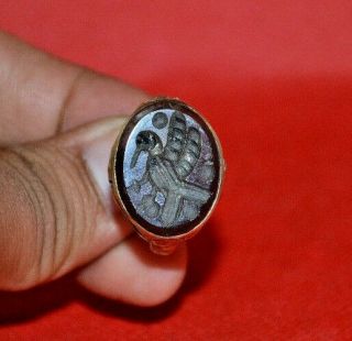 Rare Ancient Roman Bronze Signet Eagle Seal Ring Intaglio Carnelian Black Stone