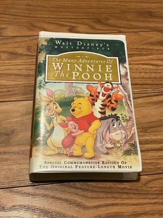Rare Walt Disney Masterpiece The Many Adventures Of Winnie The Pooh (vhs,  1996)