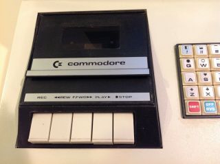 RARE EARLY COMPUTER Commodore Pet 2001 Series 2001 - 8 with Manuals 3
