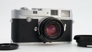 Leica Summilux M 35mm/f1.  4 Pre Asph Lens - Canada - Rare Brass Tab - Yye Cla - - M2