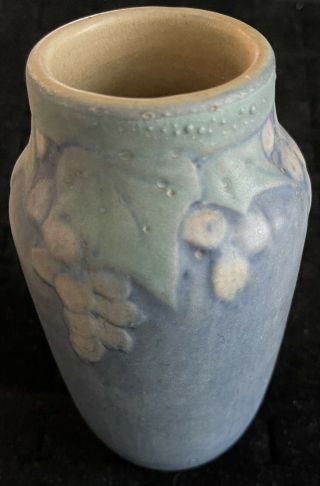Newcomb College Pottery Rare Rare Grape Vine Circa 1922 Vase