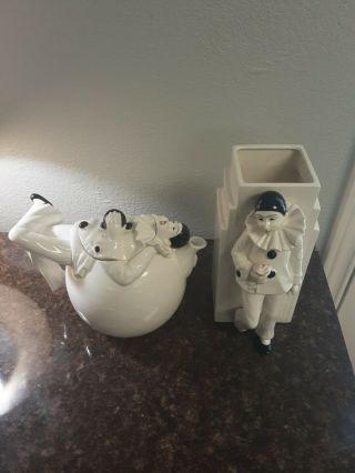 Two Sigma Taste Setter Harlequin Clown Figural Vase & Rare Tea Pot Pierrot Mime