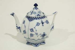 P - Rare Royal Copenhagen Blue Fluted Full Lace Teapot 2 Faces 1119