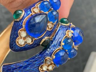 RARE vintage Crown TRIFARI L ' Orient blue enamel & jewels SNAKES Bangle Bracelet 6