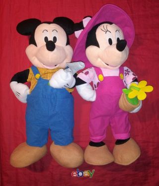 Rare Disney Mickey & Minnie Mouse Spring Gardening Porch Greeters 26 "