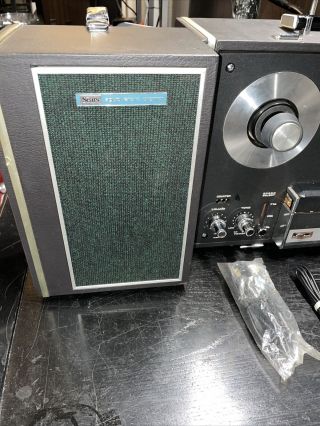 RARE VINTAGE SEARS SOLID STATE STEREO W/SPEAKERS 564.  34401700 3