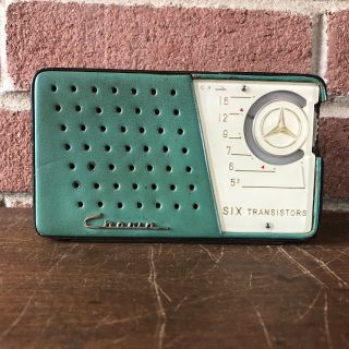 Vintage Crown Tr - 620 Transistor Radio W/ Leather Case Teal Green Rare