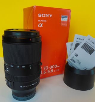 Sony Sel70300g Fe 70 - 300mm,  F4.  5 - 5.  6 G Oss Telephoto Lens -,  Rarely