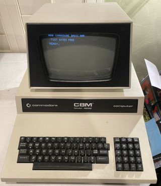 Commodore Pet Cbm 4032 / 2001 Vintage Computer - Ntsc / Rare 1977