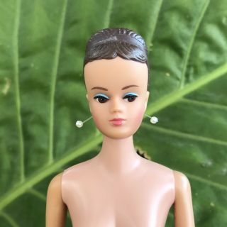 Rare Vintage Barbie Japanese Exclusive Midge Doll