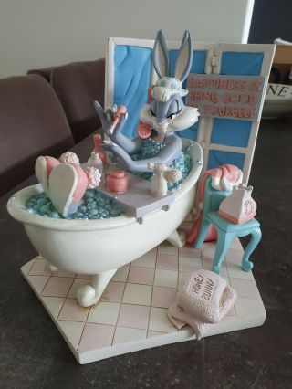 Extremely Rare Looney Tunes Lola Bunny Taking A Bath Big Figurine Statue