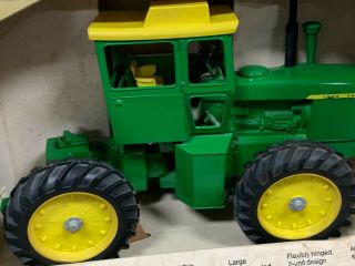 John Deere 7520 1:16 Tractor RARE 3