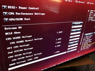 RARE Intel Black Ops CPU 4.  6GHz w/ Asus Rampage IV Extreme & 32GB DDR3 RAM 3