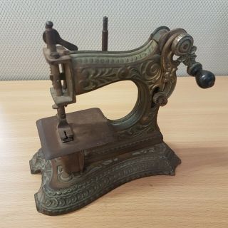 Rare Muller 6 " Toy Sewing Machine - Model 6 - 1894 To 1914