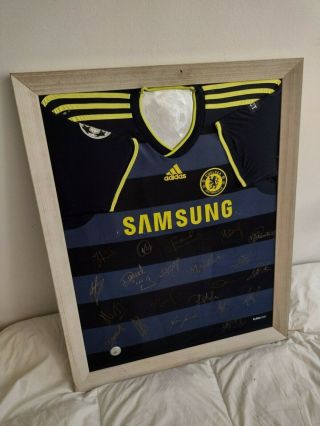 V Rare Chelsea Soccer Team Autographed Didier Drogba Framed Jersey