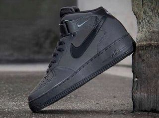 Nike Air Force 1 Mid – Dark Charcoal – Black Size 8.  5 (rare)