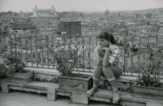 Joan Collins In Rome Rare Early Relaxed Great Style 1955 Photograph