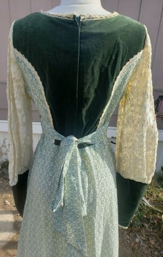 Rare Vintage 1970s Gunne Sax Midi Dress green velvet Floral sz 11 3