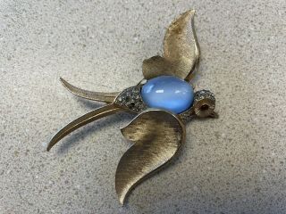 Rare Vintage Crown Trifari Jelly Belly Blue Moonstone Bird Brooch Pin Philippe