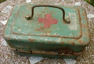 Vintage Old Rare Wwii Ww2 Military Army Field Medic First Aid Metal Box