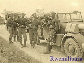 Rare German Elite Waffen Troops W/ Camo Smocks Worn By Horch 901 Pkw Car