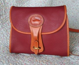 Vintage Dooney And Bourke Essex Shoulder Bag Rare Rouge / British Tan U.  S.  A.