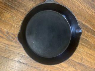 VINTAGE WAPAK CAST IRON SKILLET 10 EARLY LOGO ERIE MOLD 716 A HEAT RING Rare 3