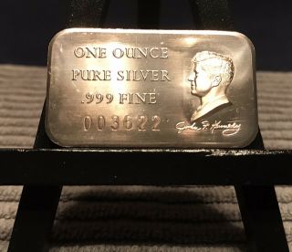 Vintage Silver Art Bar.  999 Fine Silver 1 Oz.  John F Kennedy Rare Proof Like
