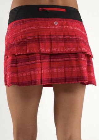 Lululemon Pace Setter Skirt Red Davie Run Crazy Print Dark Black Size 10 Rare