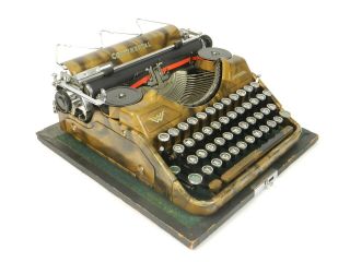 Rare Portable Typewriter Continental Gold Colour 1932 Schreibmaschine A Ecrire