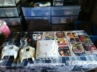 Sega Dreamcast White Console 2 Controllers,  Vmus And 9 Games Rare