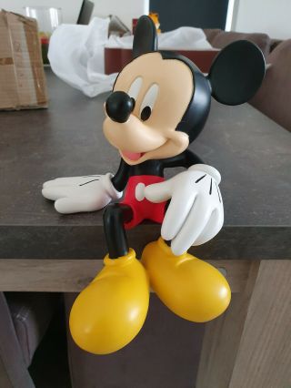 Extremely Rare Walt Disney Mickey Mouse Classic Sitting Figurine Statue