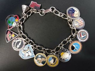 Rare Nasa Apollo Missions Charm Bracelet - Includes Apollo Missions 7 - 17 Vintage