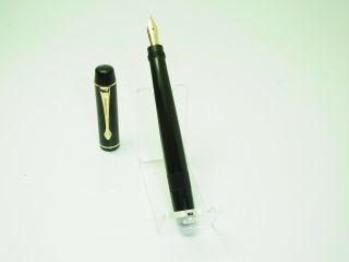 Rare 1930´s Montblanc 304 Hard Rubber Safety Fountain Pen Flexy 14ct Kf Nib