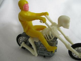 Hot Wheels 1970 ' s Mattel Rrrumblers Motorcycle Rare Bone Shaker 2