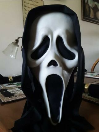 Fearsome Faces Gen 2 Scream Ghostface Mask Fun World Div Rare